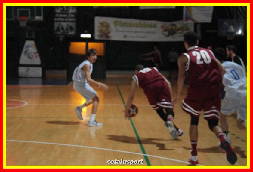131031 BasketU18 039_tn.jpg
